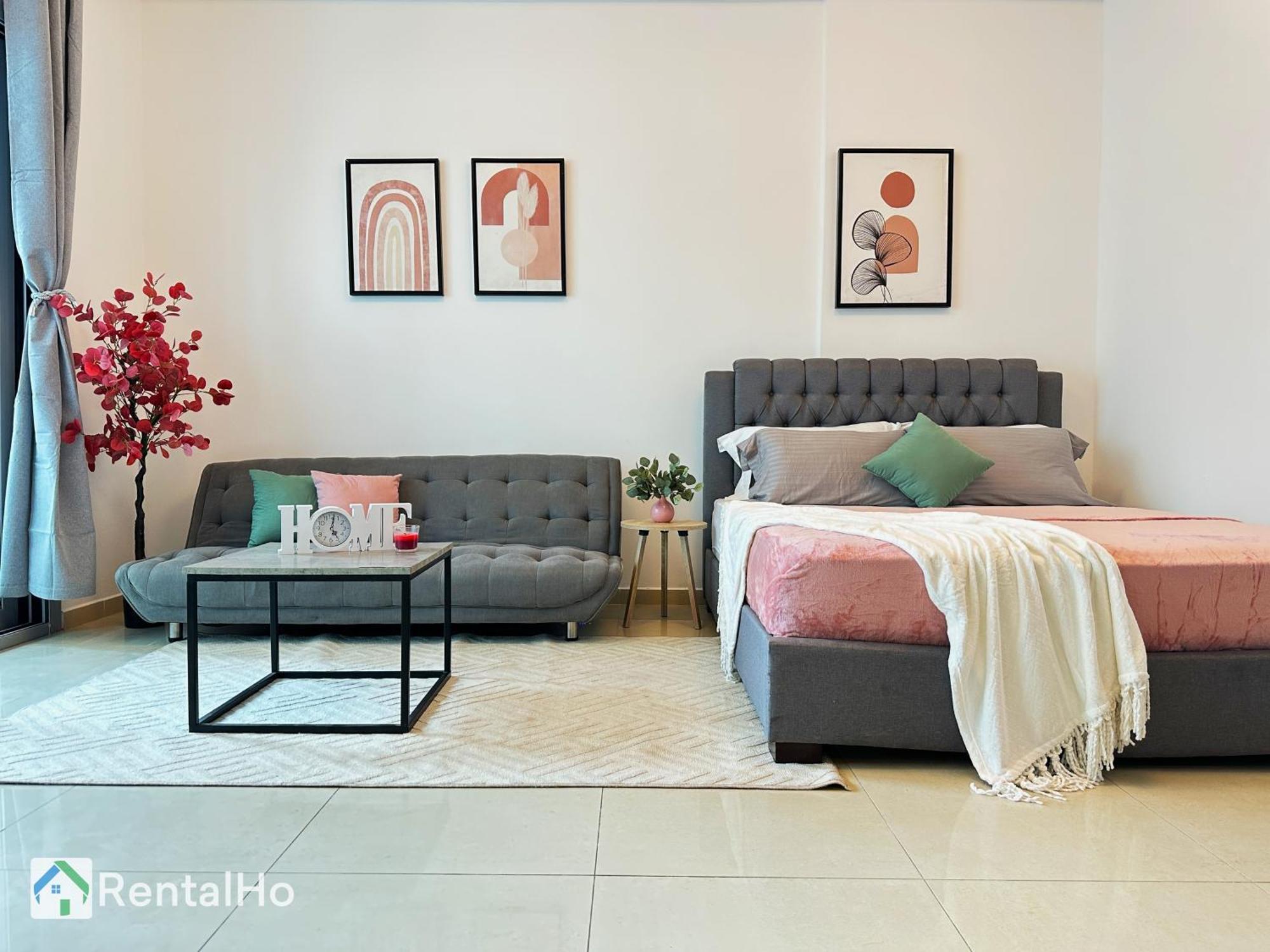 Big Studio W/ Balcony And Easy Access To The