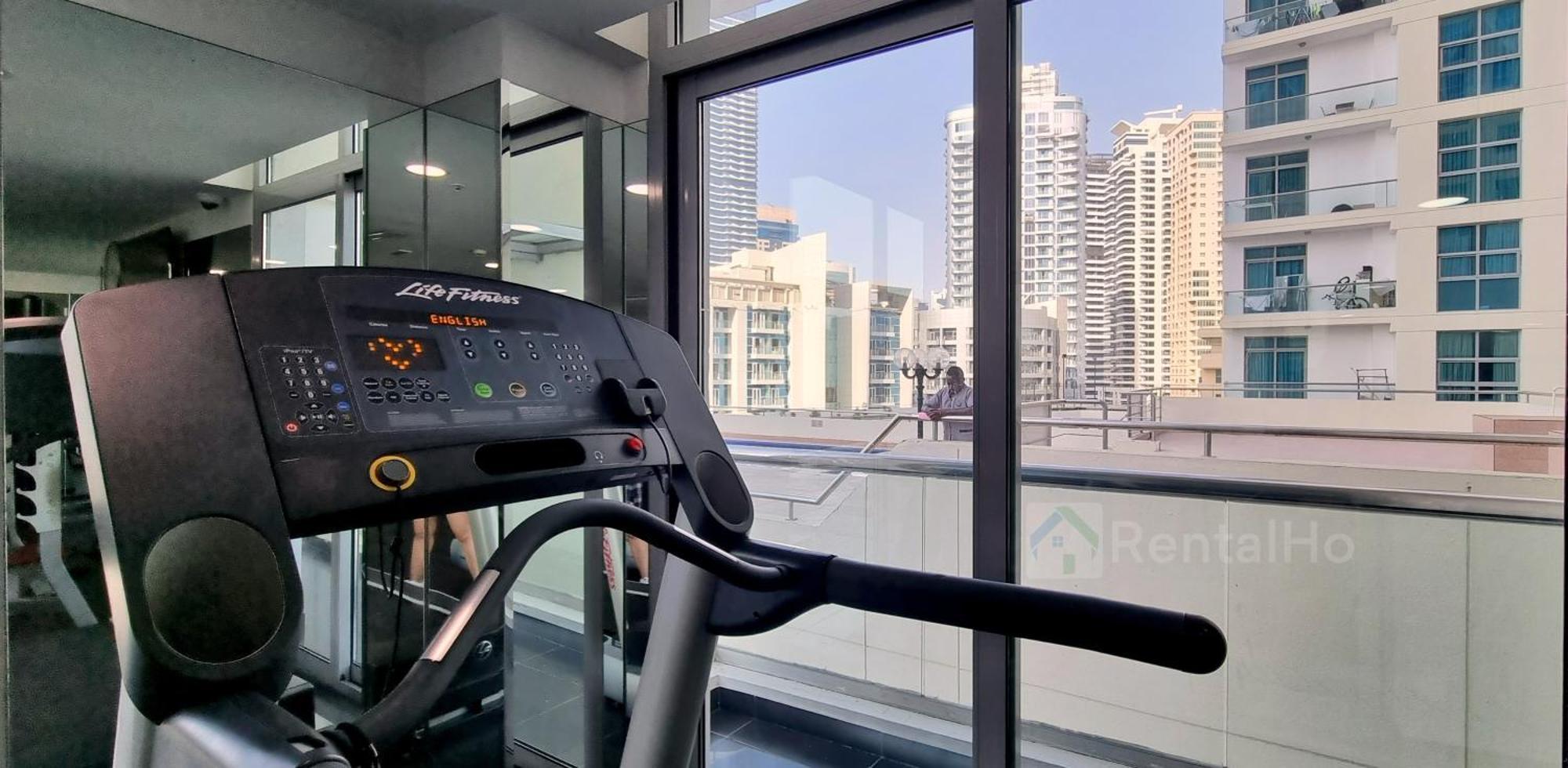 Apartment Big Studio W/ Balcony And Easy Access To The Dubai